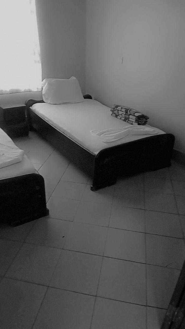 Ata Safaris Lodge - Hotels In 카라투 외부 사진